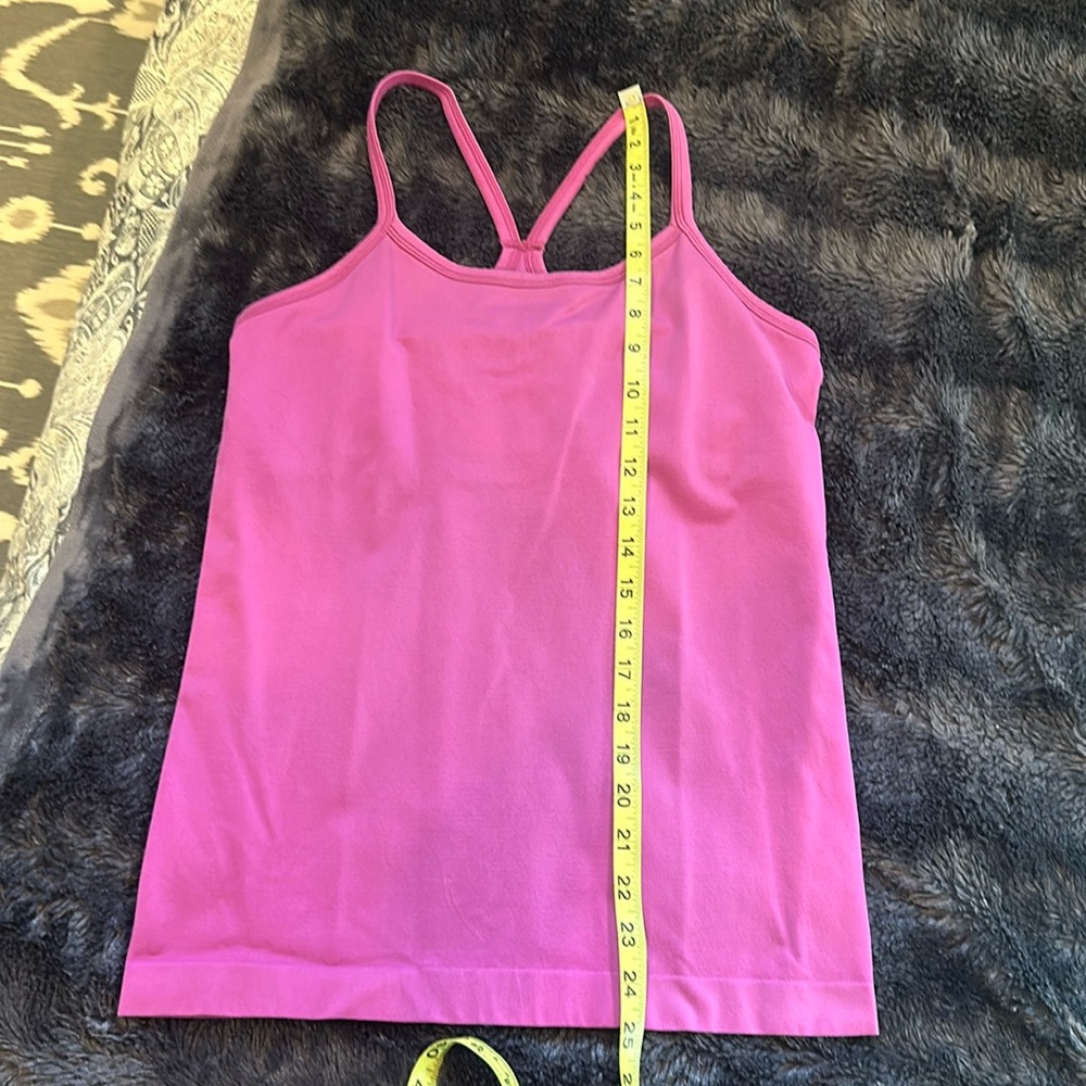 Athletic top